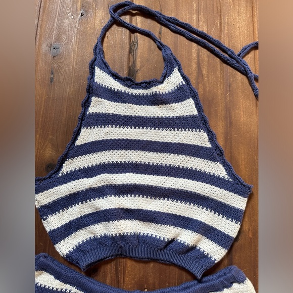 Billabong Crochet Halter and Short Set - Picture 3 of 6